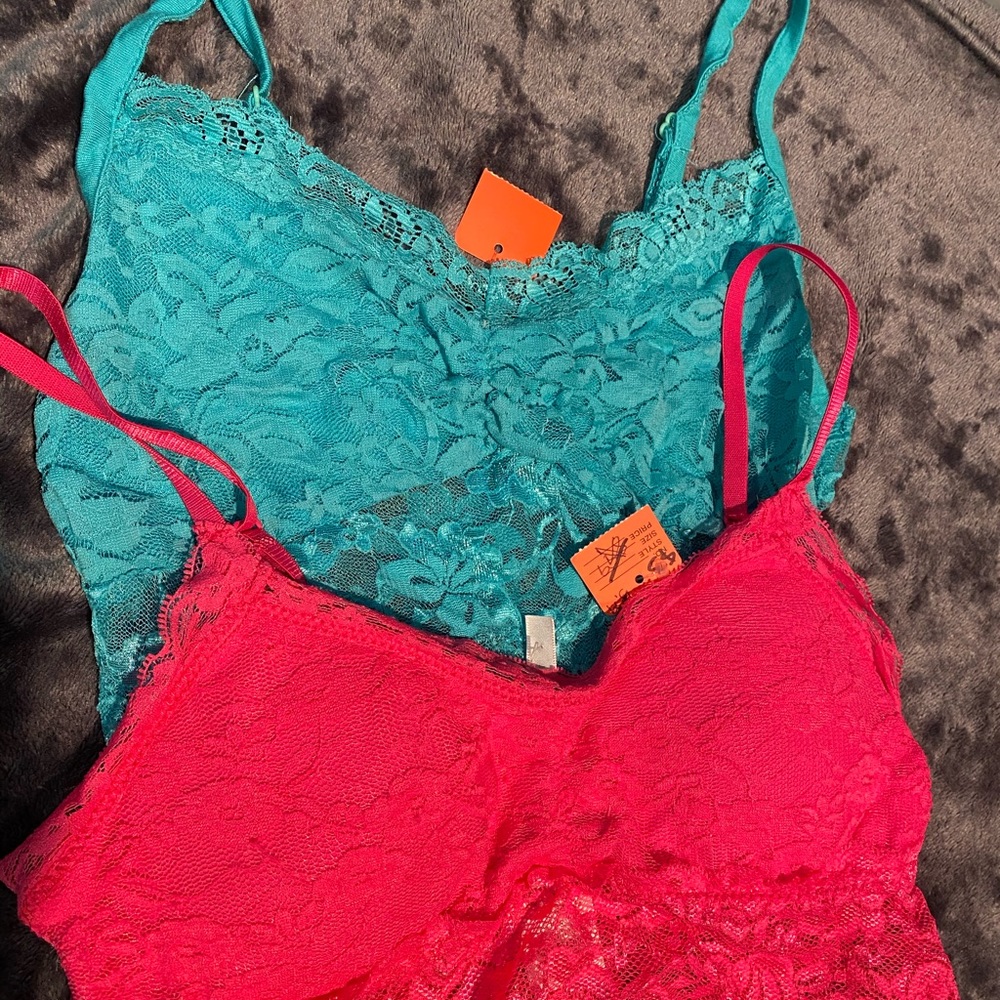 Bralettes - Picture 3 of 4